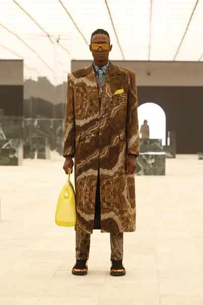 Look 59